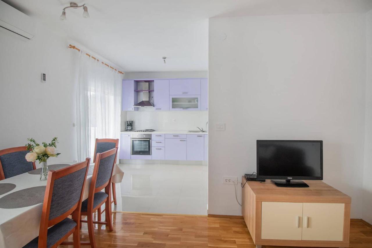 Blue Mate Apartment บาร์บินเย ภายนอก รูปภาพ