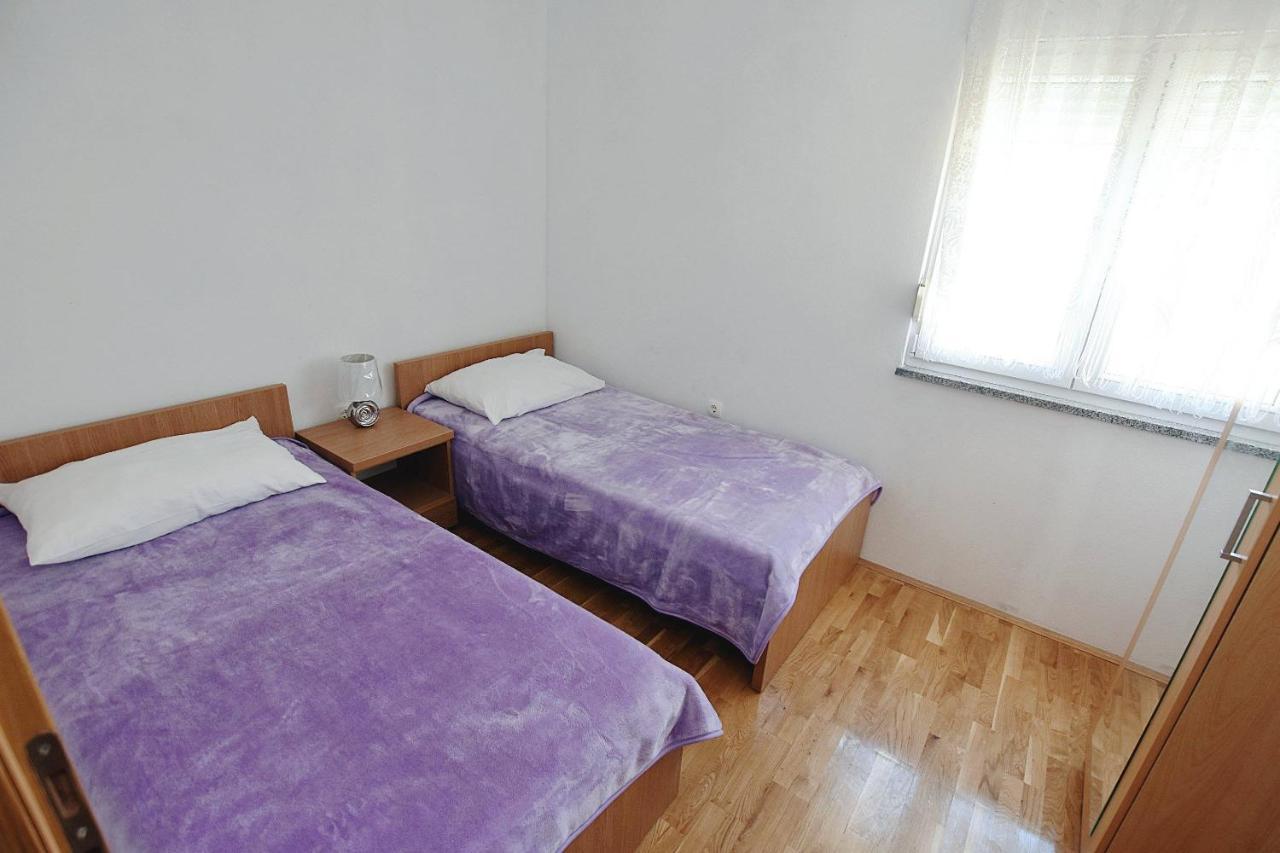 Blue Mate Apartment บาร์บินเย ภายนอก รูปภาพ