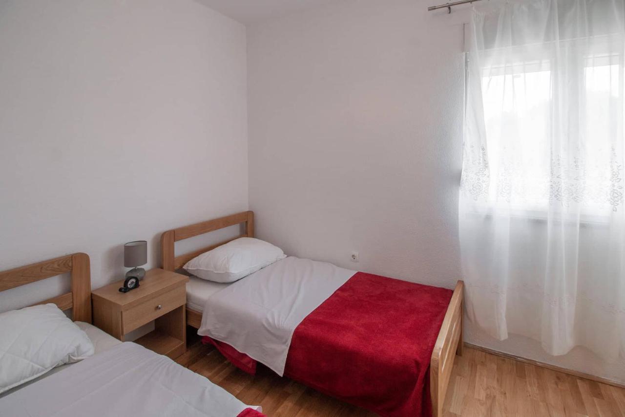 Blue Mate Apartment บาร์บินเย ภายนอก รูปภาพ