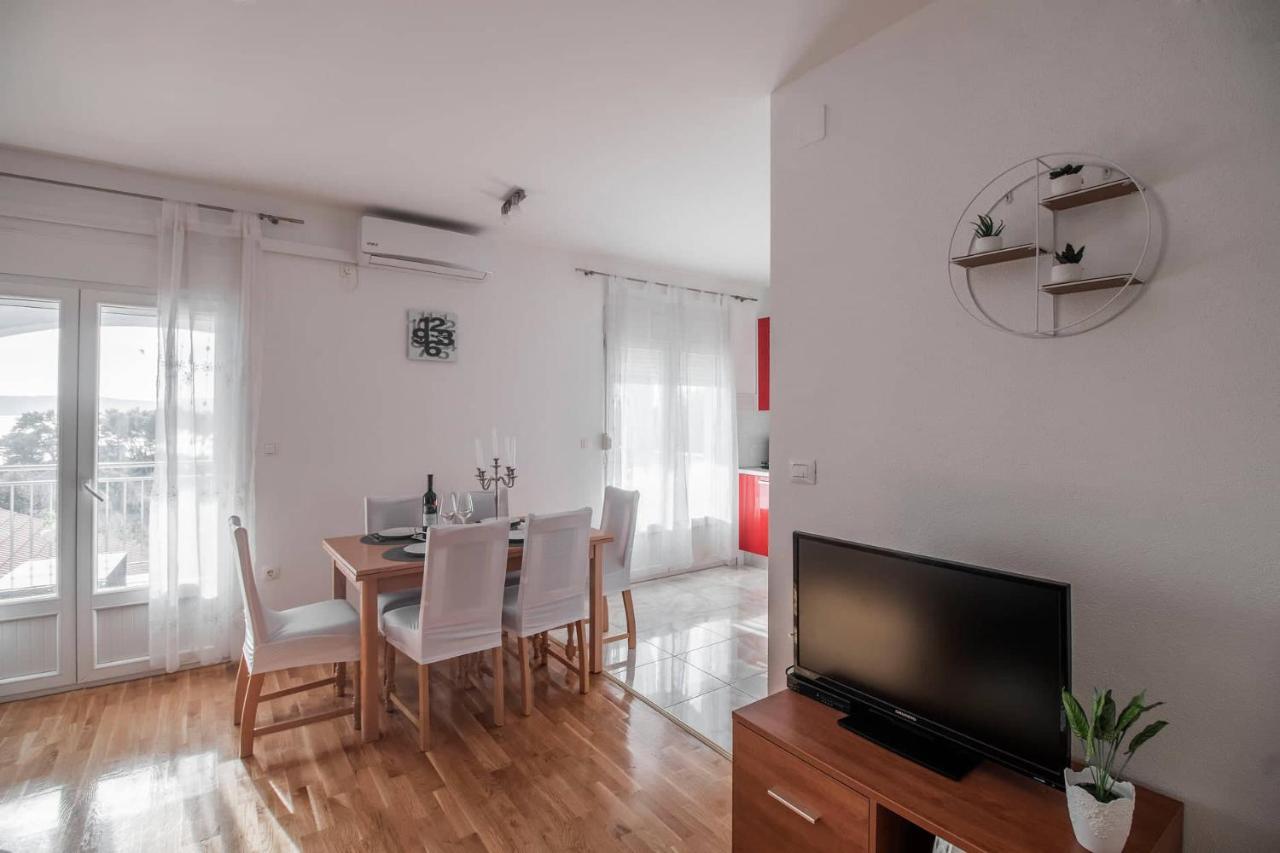 Blue Mate Apartment บาร์บินเย ภายนอก รูปภาพ