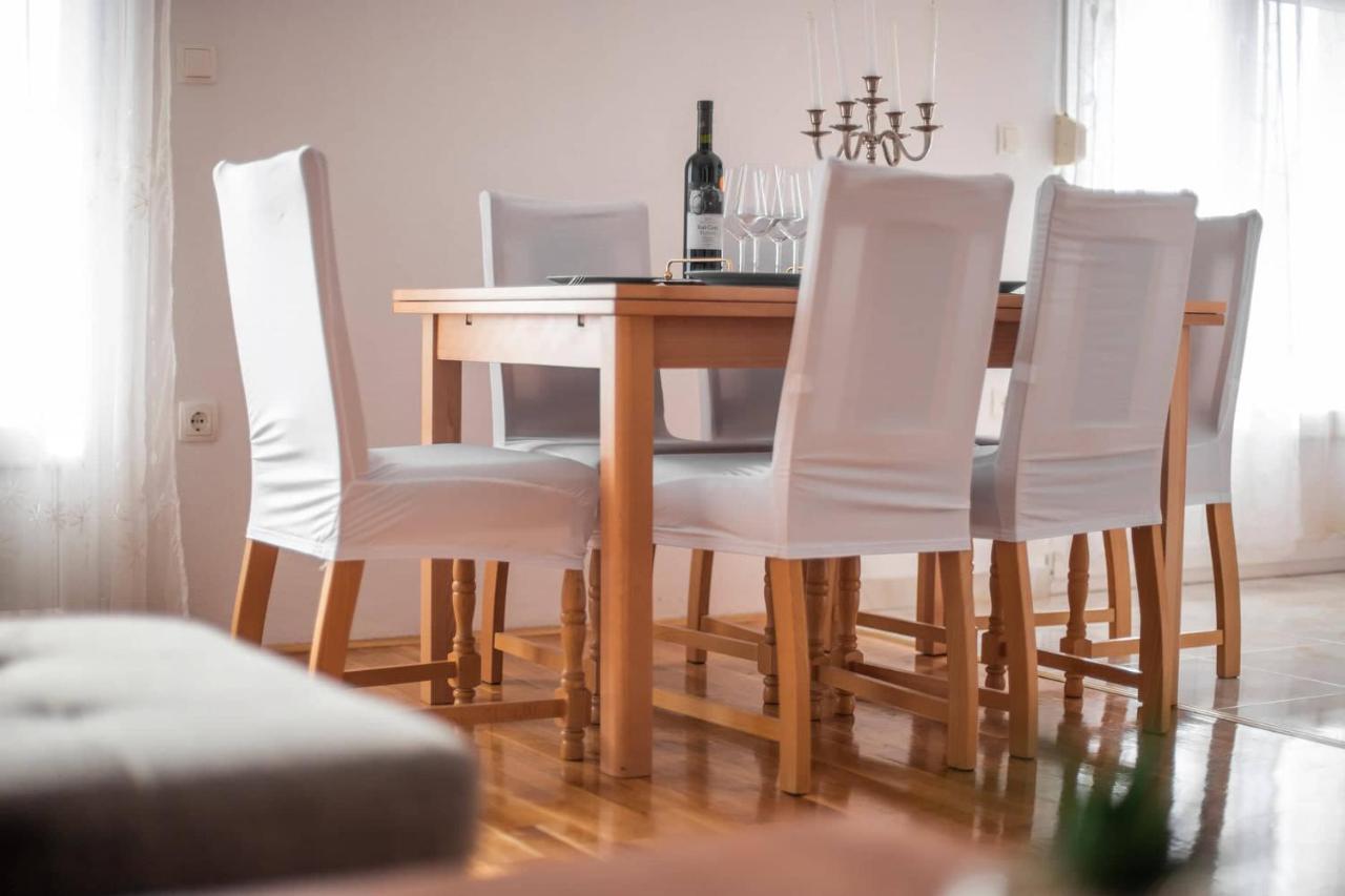 Blue Mate Apartment บาร์บินเย ภายนอก รูปภาพ