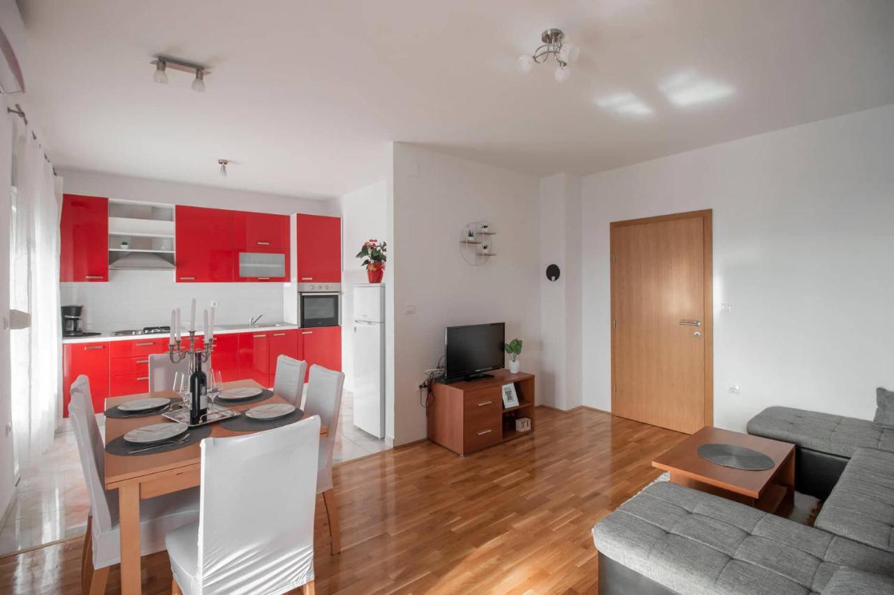 Blue Mate Apartment บาร์บินเย ภายนอก รูปภาพ